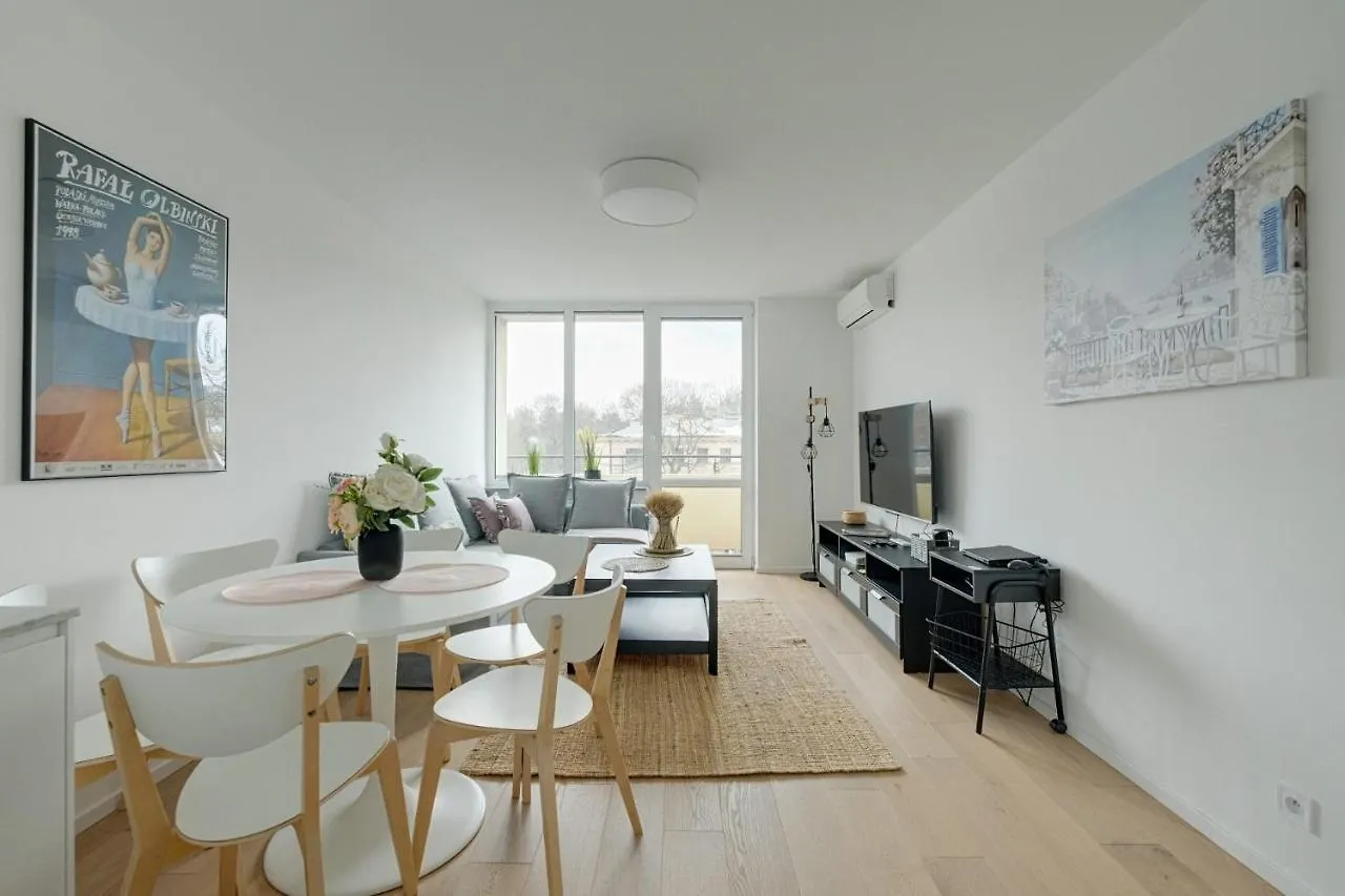 Luxurious 3Br Apt Center Warsaw Apartment