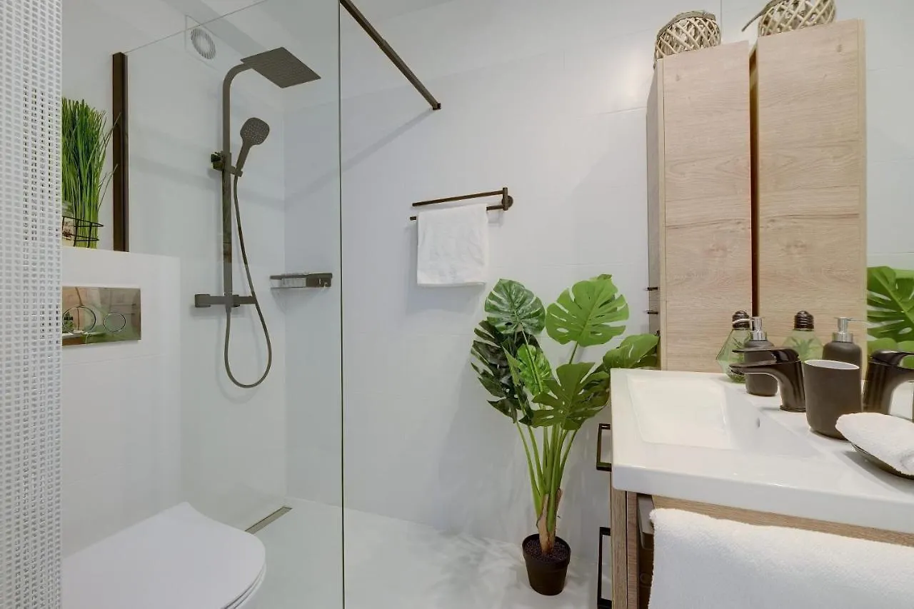 Luxurious 3Br Apt Center Warsaw Apartment